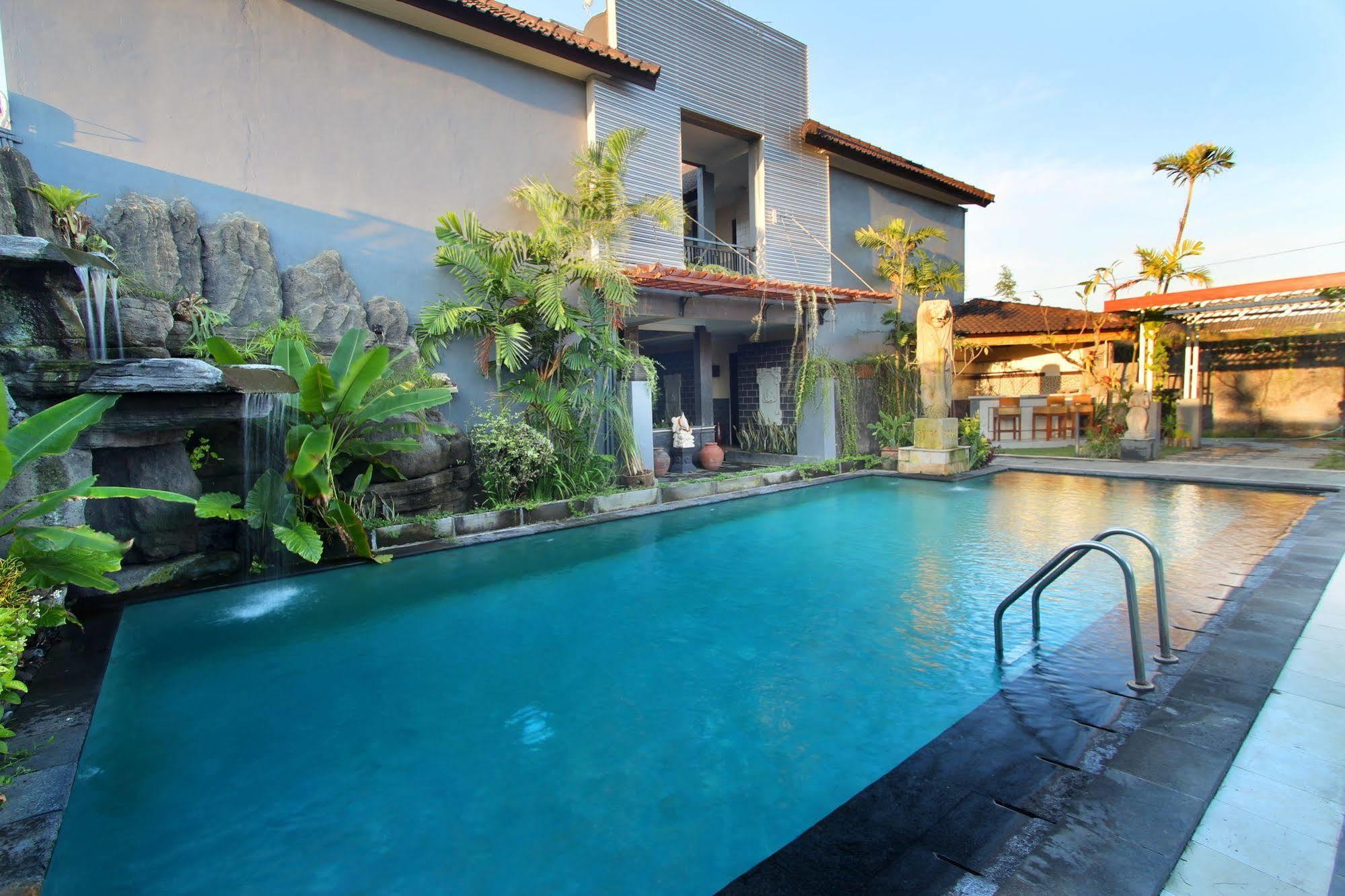 Jimbaran Lestari Hotel & Residence - Spa Exterior foto